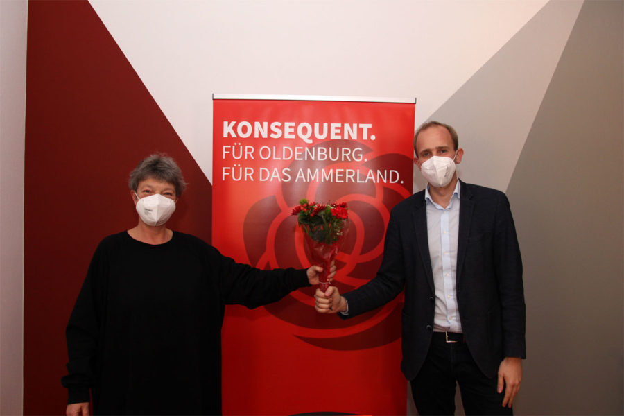 Hanna Naber gratuliert Dennis Rohde