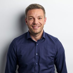 Porträt Deniz Kurku
