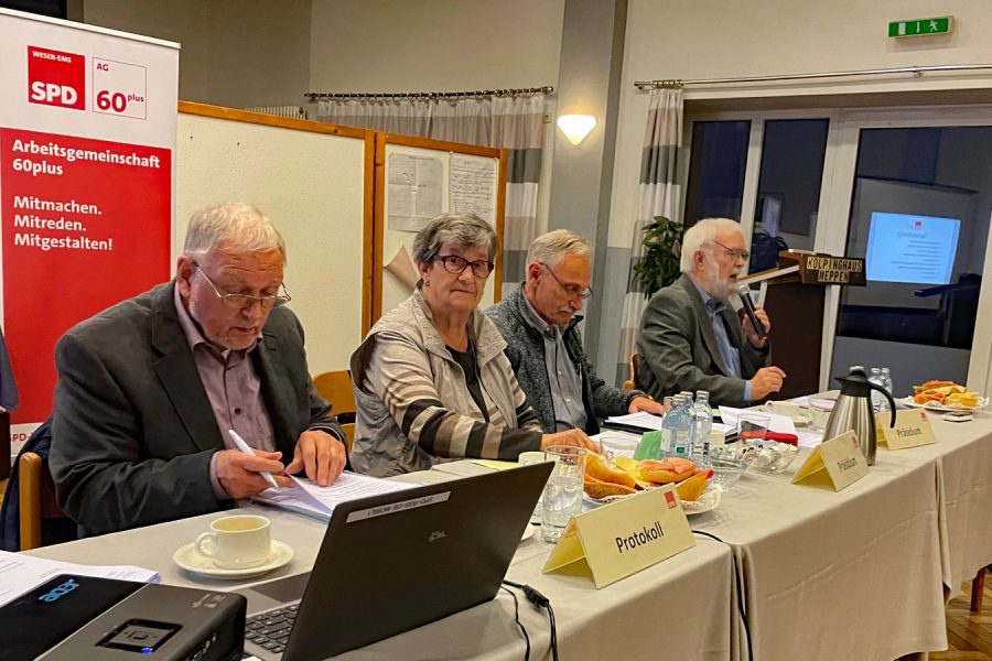 Das Präsidium der 60plus-Bezirkskonferenz